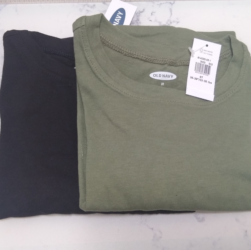 Old Navy Long Sleeve Shirt Duo